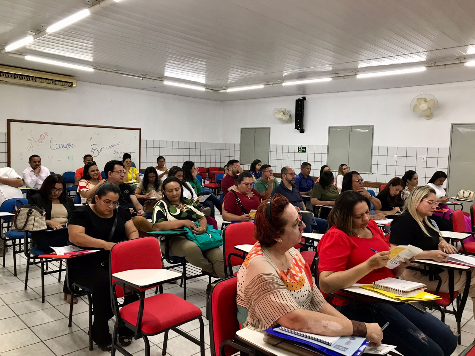 Seminário: Escola em Tempo Integral e Redes Municipais de Ensino do Piauí 